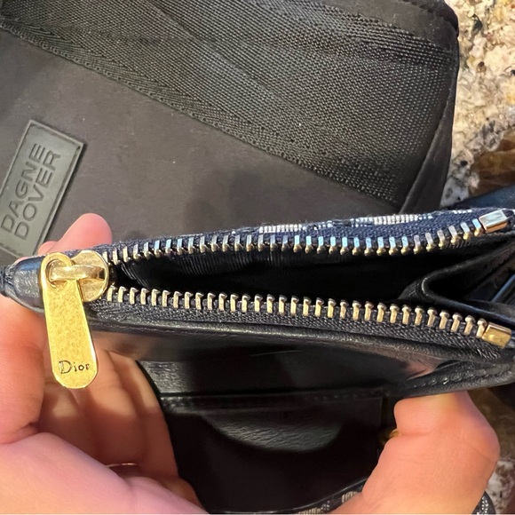 Dior medium saddle wallet - Picture 8 of 13